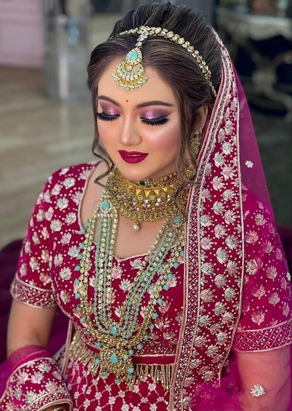 Looking for the best bridal makeup artis