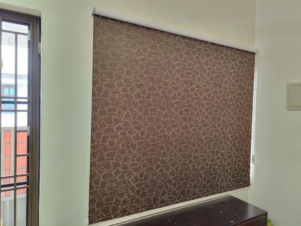 customized roller blinds