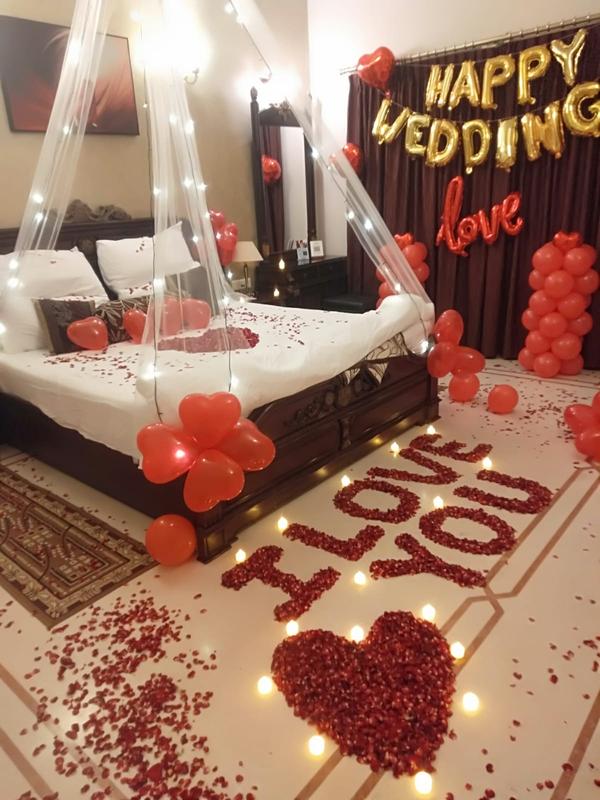 enchanting balloon decor
