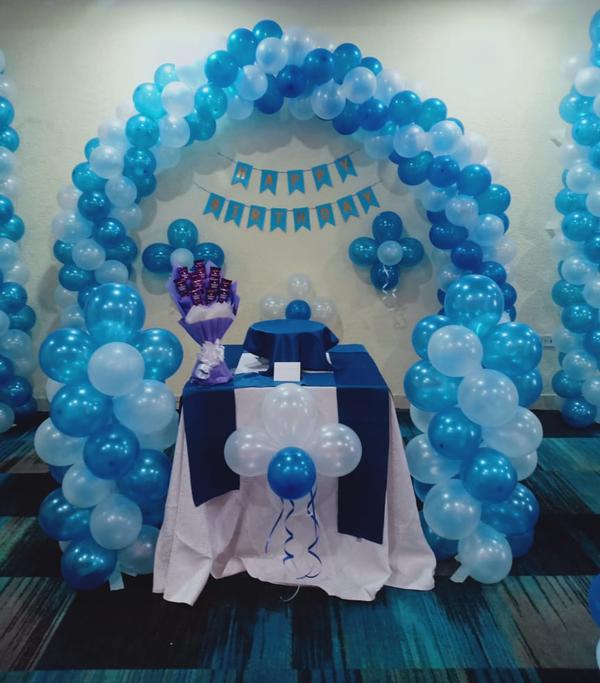 enchanting balloon decor