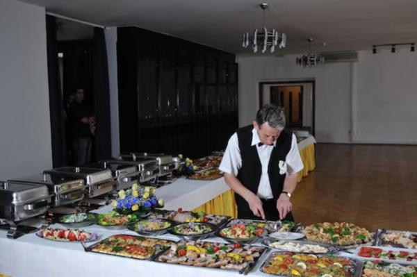 business luncheon seminar