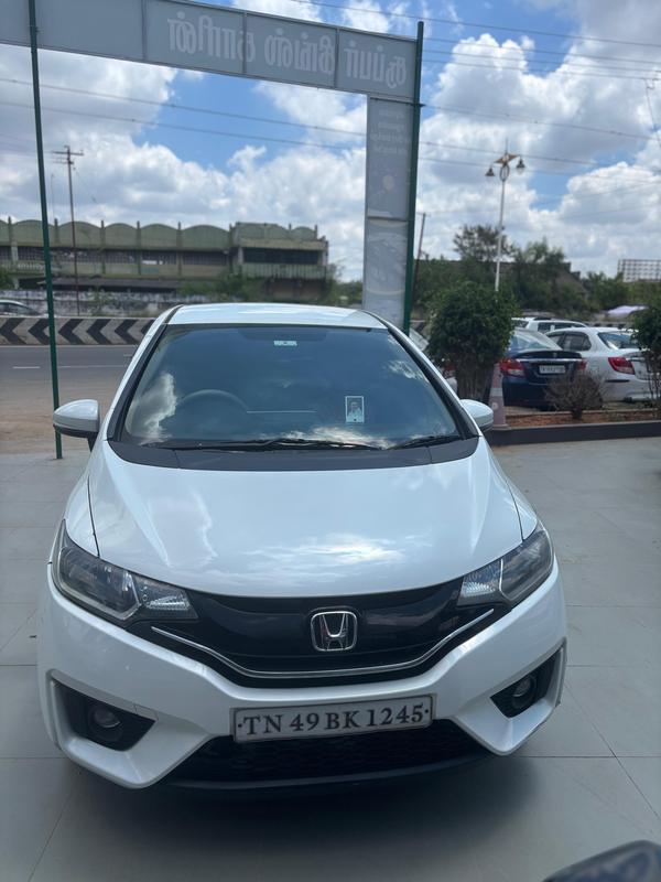 hyundai xcent pre owned cars t