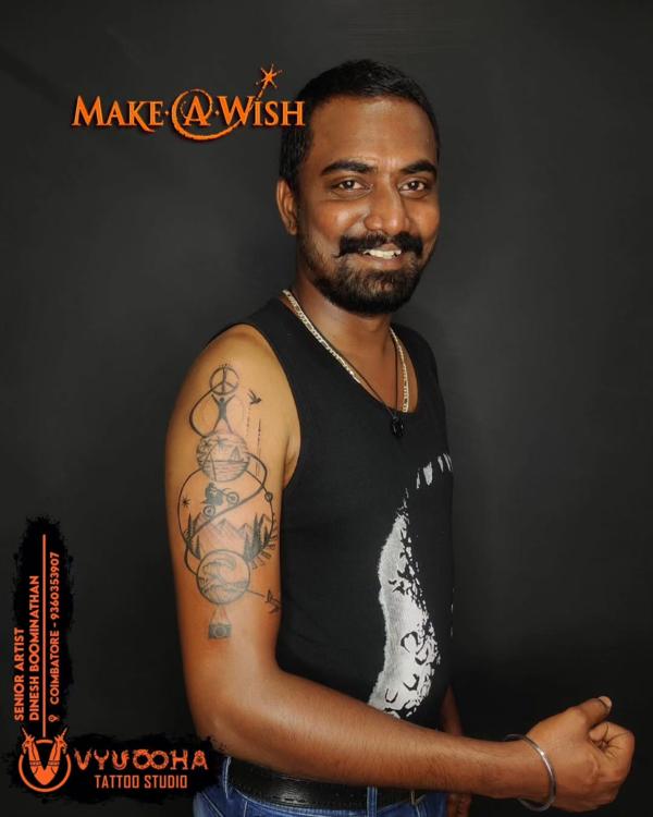 tattoo tells