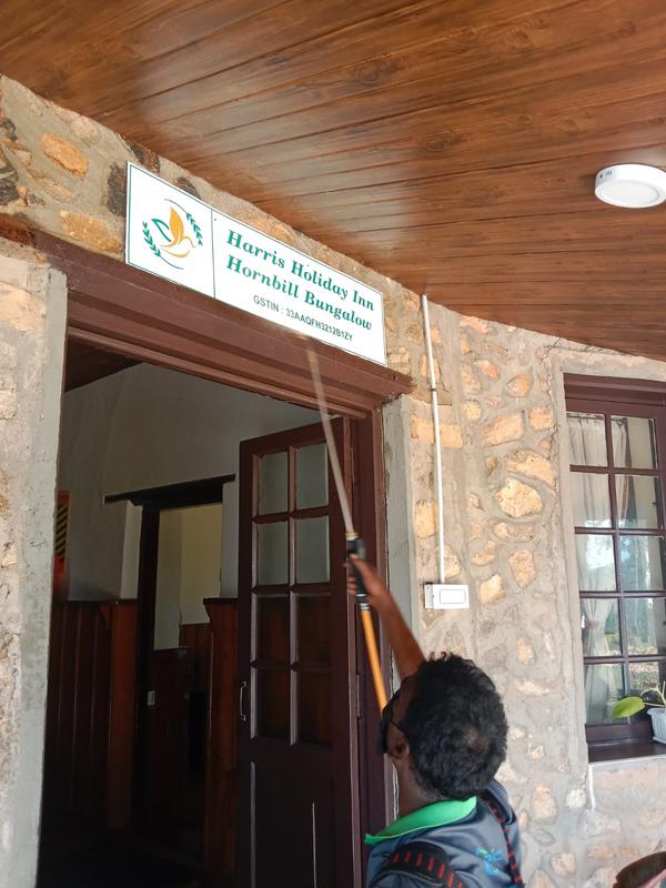 apartments pest control house