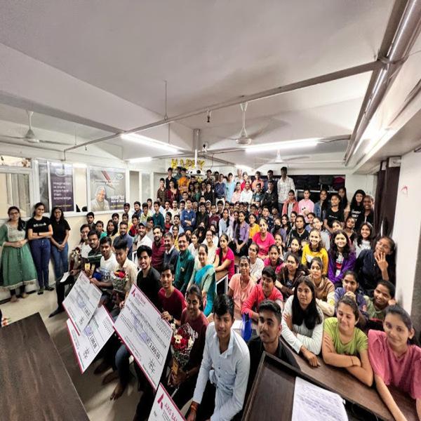 NEET Academy in Nashik If