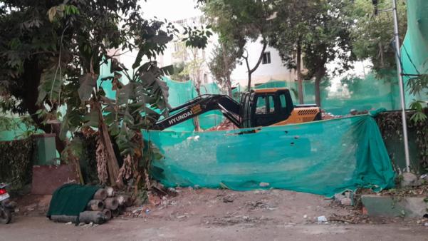 sm traders building demoliton