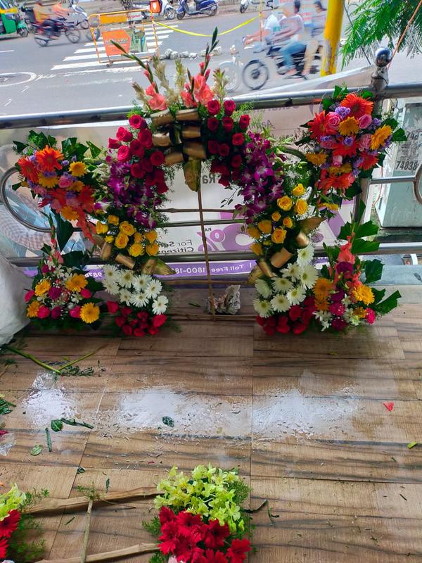 flower arch