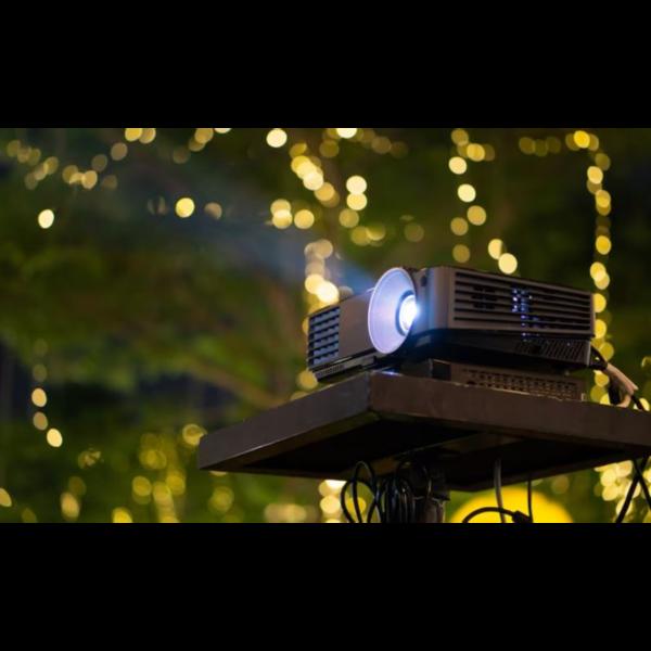 professional led projector ins