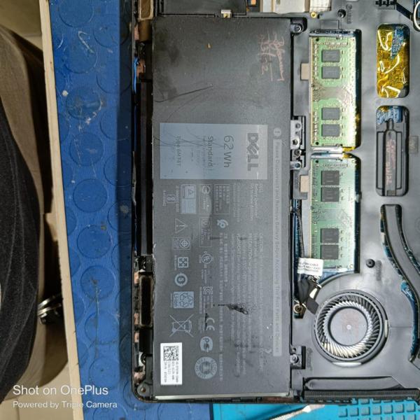 Laptop battery service Ashram