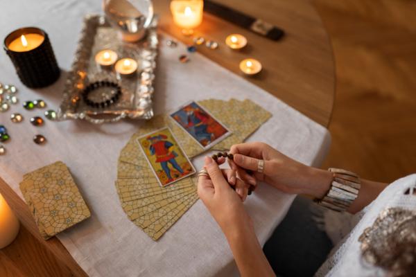 insightful tarot reading