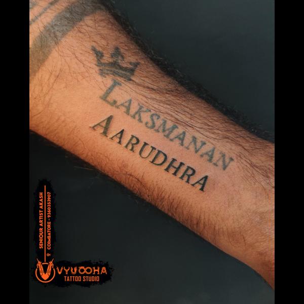 custom name script tattoo stud