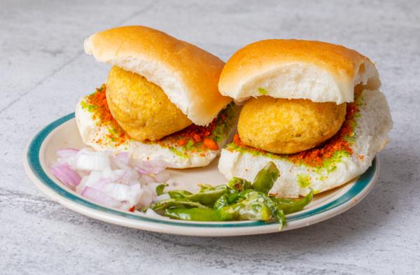 rajkot famous vadapav