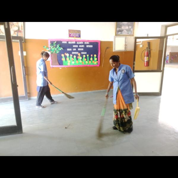 industrial housekeeping vadoda