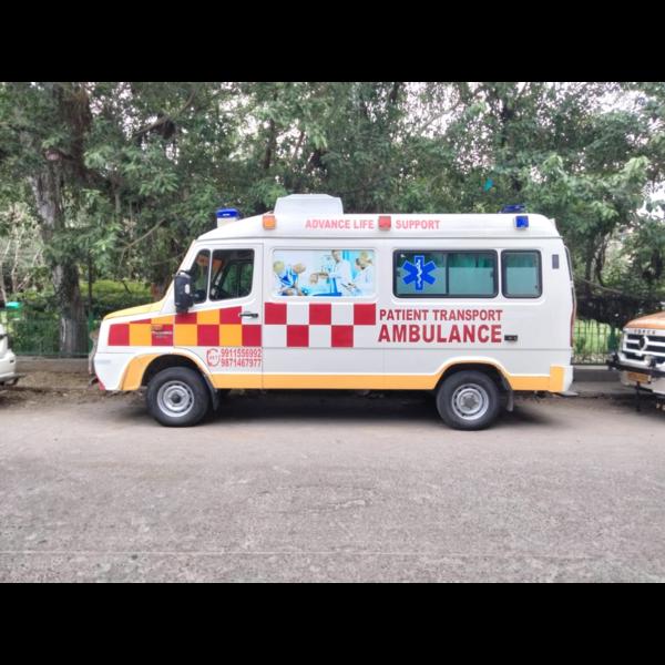 patient transport ambulance se