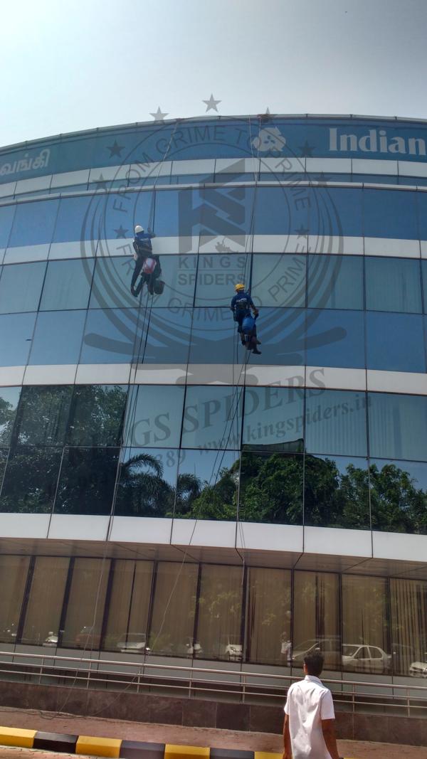 Facade cleaning work in Chenna