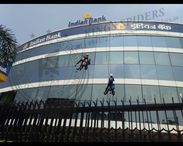 Facade cleaning work in Chenna