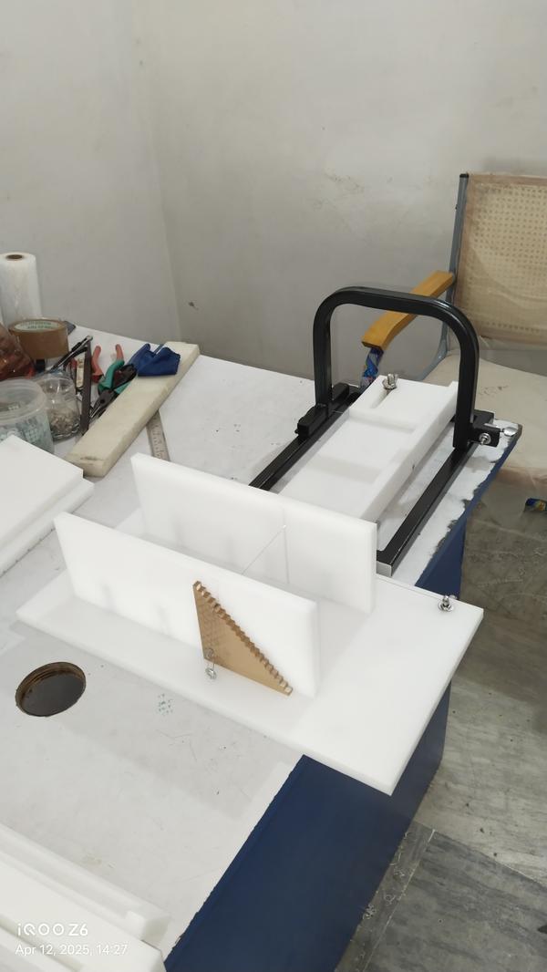 New single wire soap cutter for cold process soaps