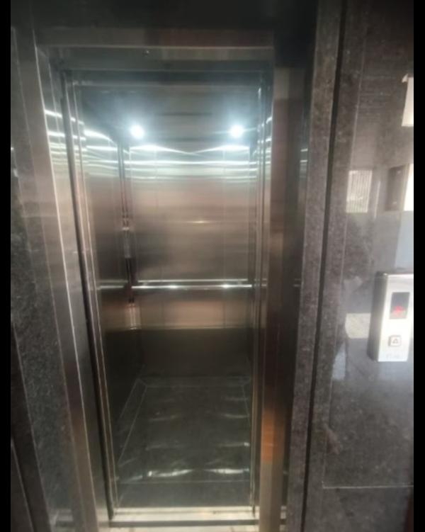 Prompt Lift Service Provider i