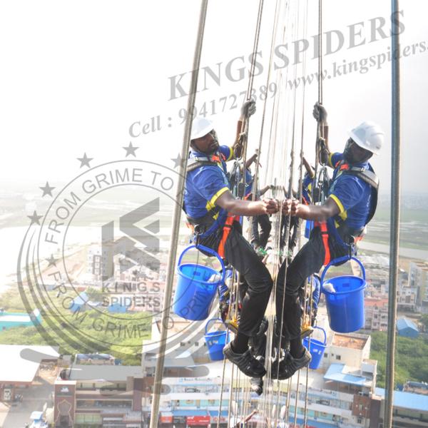 Facade cleaning work in Chenna