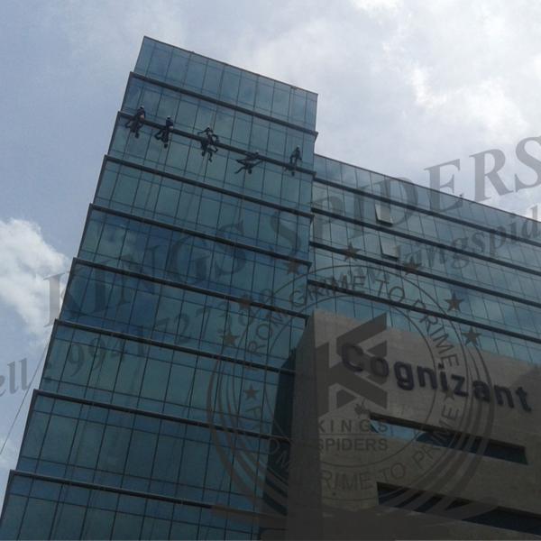 Facade cleaning work in Chenna