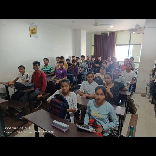 NEET Classes in Nashik Ra