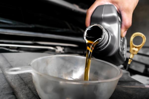 correct hydraulic oil