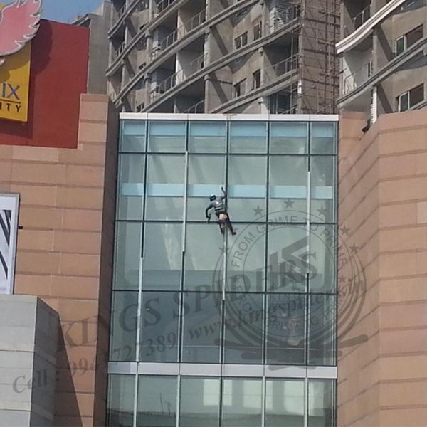 Facade cleaning work in Chenna