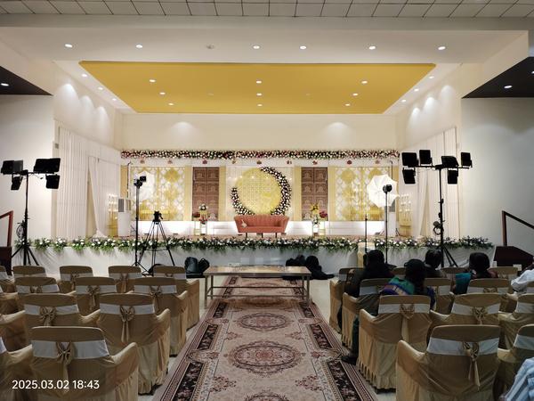 Chic and minimalistic wedding