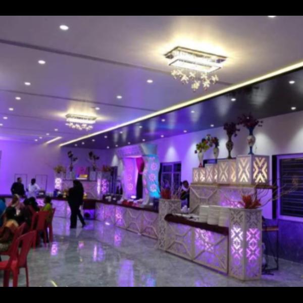 banquet stands