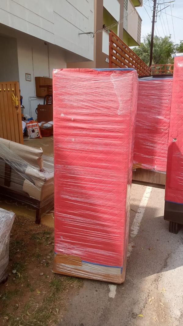 safe vehicle packing and movin