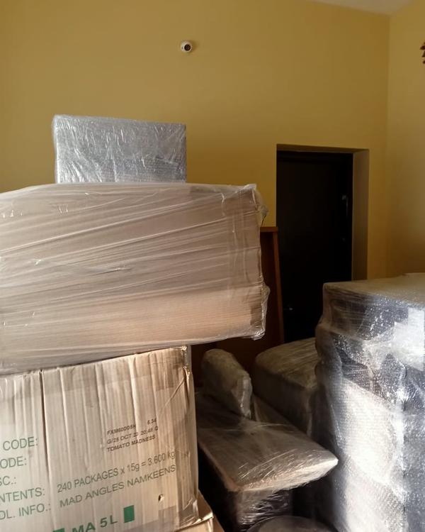 belongings arrive safely