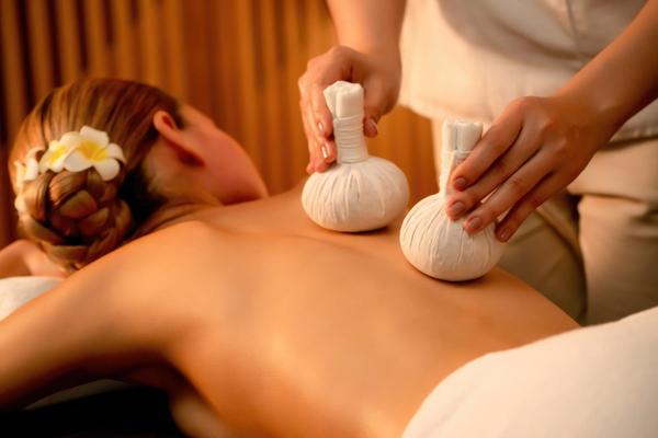 Best Potli Massage Therapy in Hyderabad 