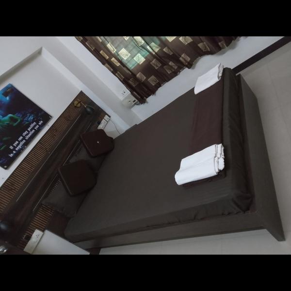 service apartments near akilan