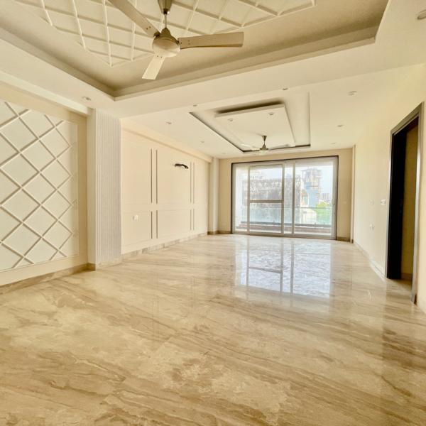 4bhk Build