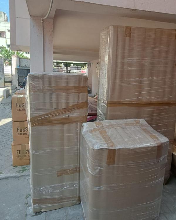 neighborhood hitech packers