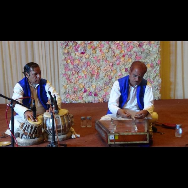 santoor maestro today