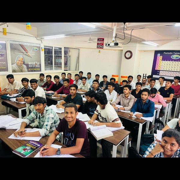 Top Science Coaching in N