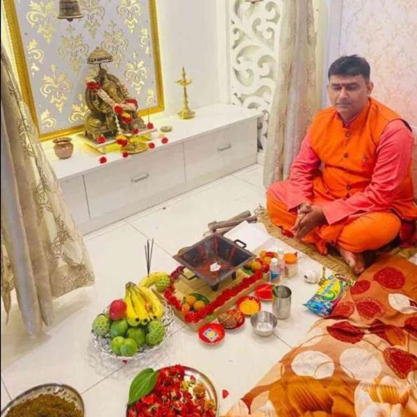 north indian pandit whitefield