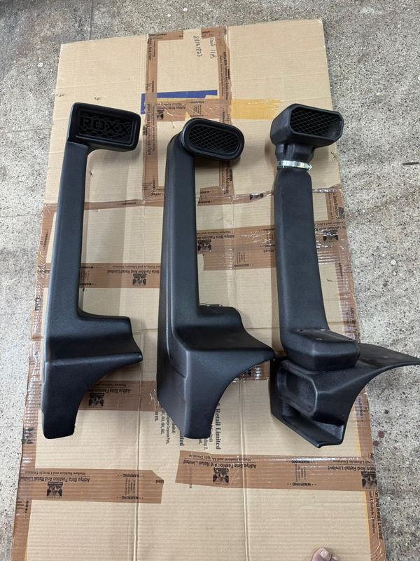 dummy and functional car snork
