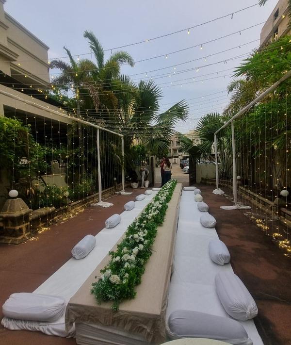 A AWESOME DINNER SETUP DONE BY