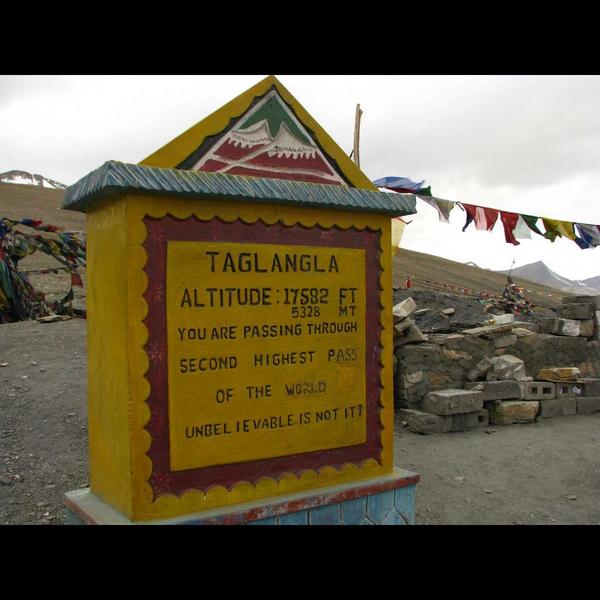 zanskar mountain range