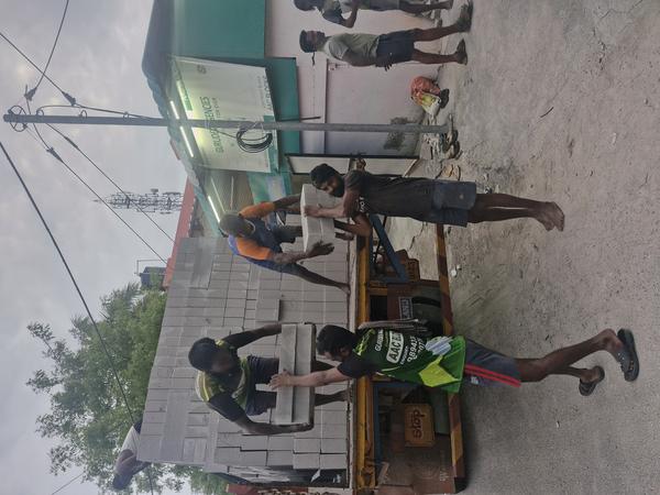 aac blocks and rapid wall pane