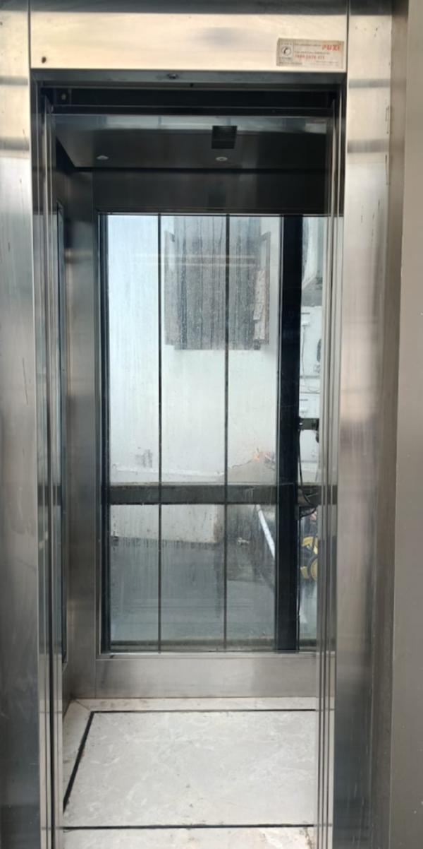 manual doors