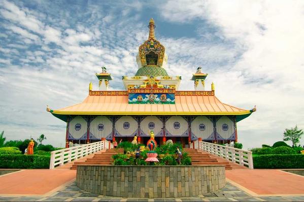 magnificent white domed buddhi