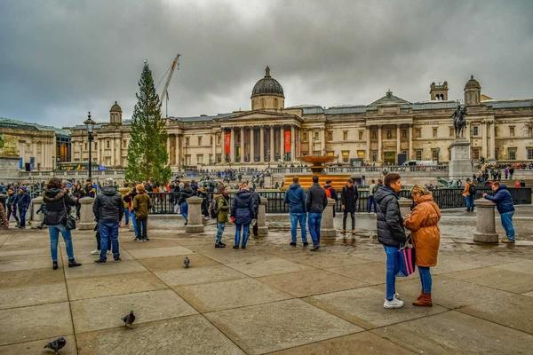wellknown london attractions
