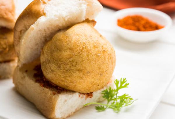 rajkot famous vadapav
