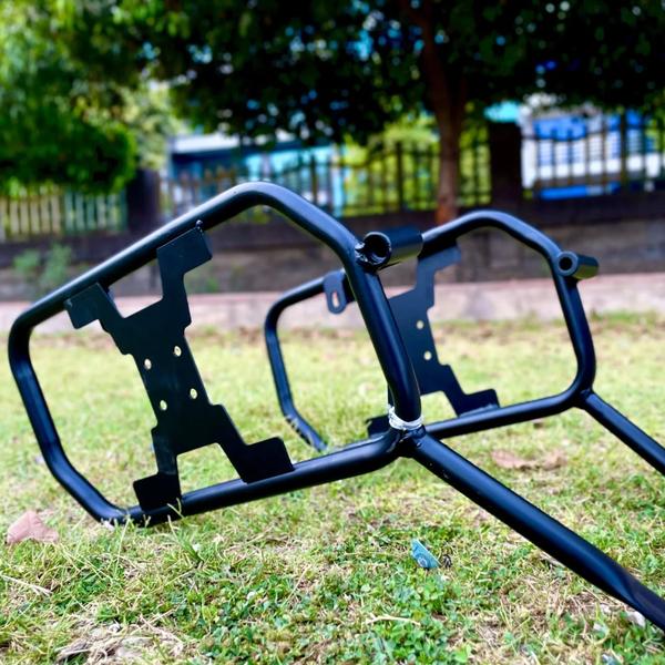 mounting saddlebags