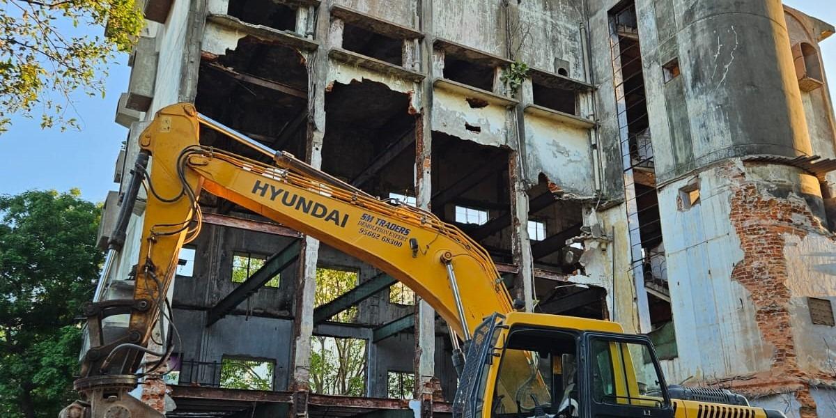 demolition company paris corne
