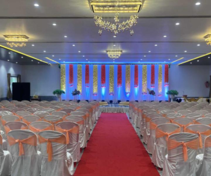 combines elegance spaciousness