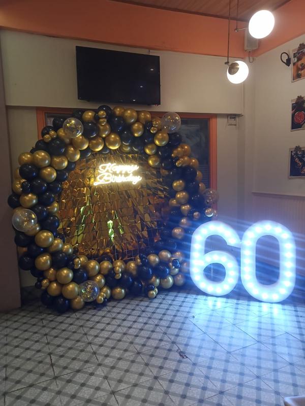 balloon ring decoration